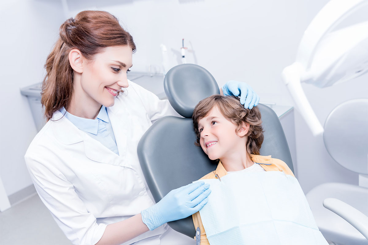 Smiles for Little Ones: The Importance of Choosing a Kids Dentist